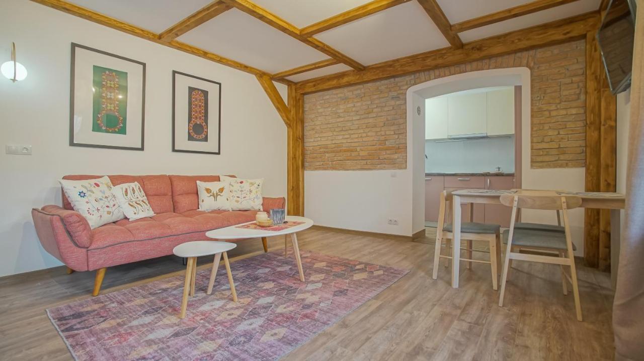 Oldtown Refuge Apartment Brasov Exterior photo