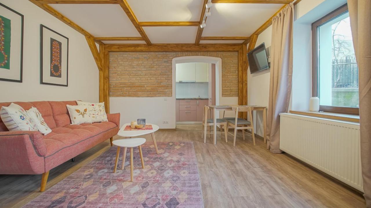 Oldtown Refuge Apartment Brasov Exterior photo